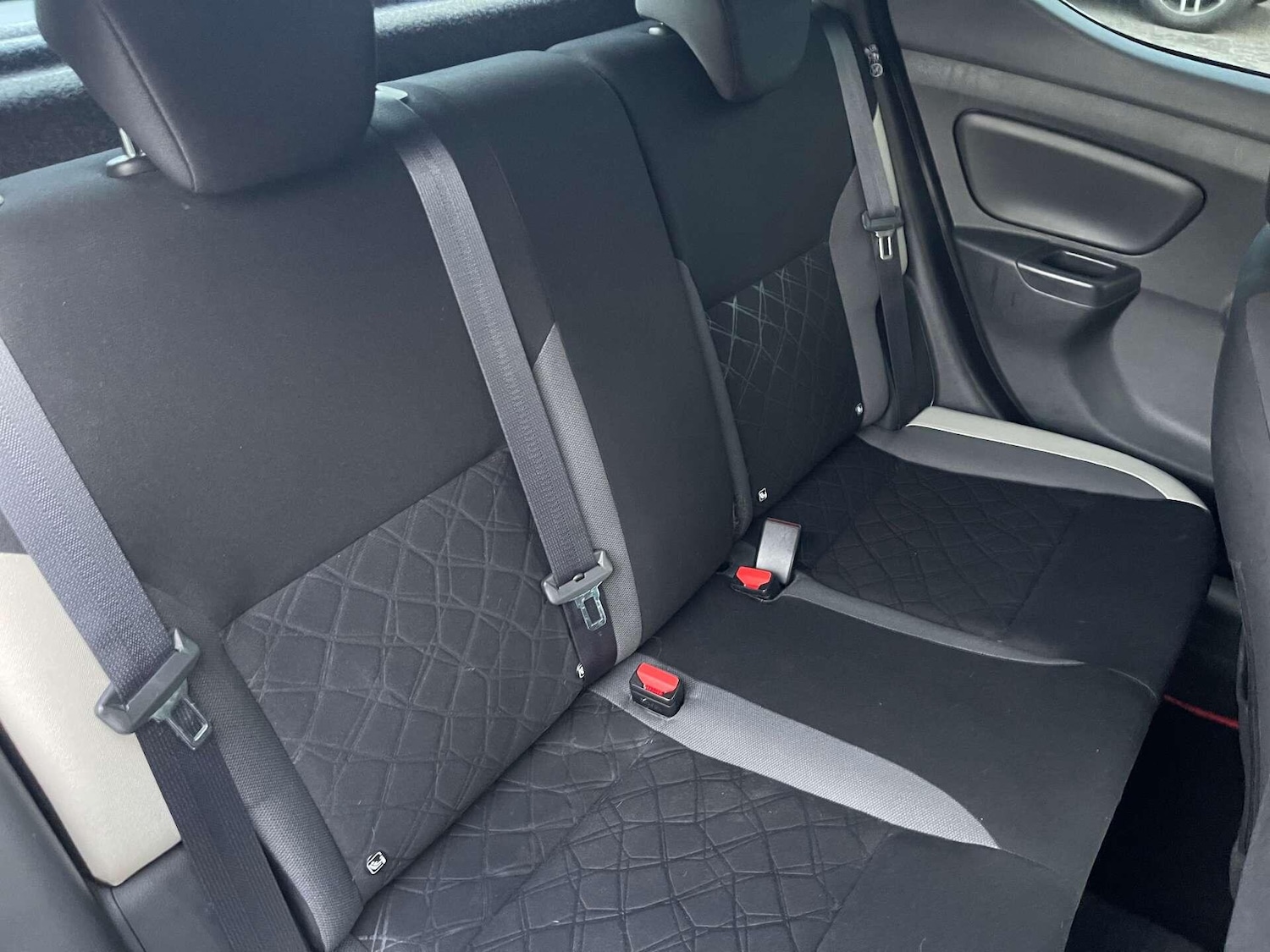 Used Nissan Micra 2017 for sale - 76936489: Photo 46