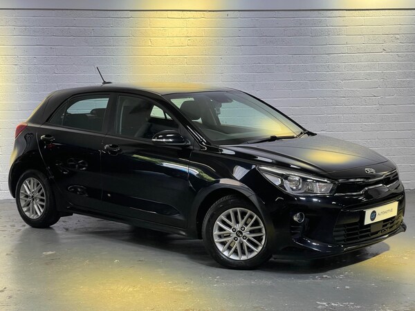 Used Kia Rio 2018 for sale - 76270001: Photo 1
