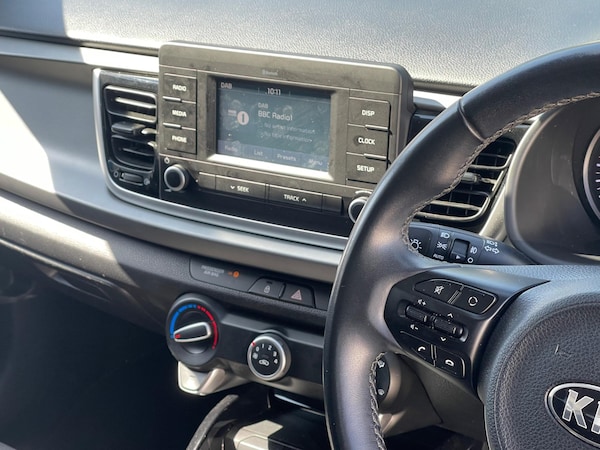 Used Kia Rio 2018 for sale - 76270001: Photo 28