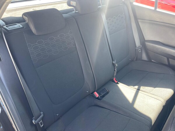 Used Kia Rio 2018 for sale - 76270001: Photo 41