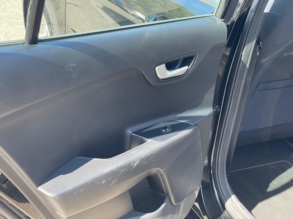 Used Kia Rio 2018 for sale - 76270001: Photo 43