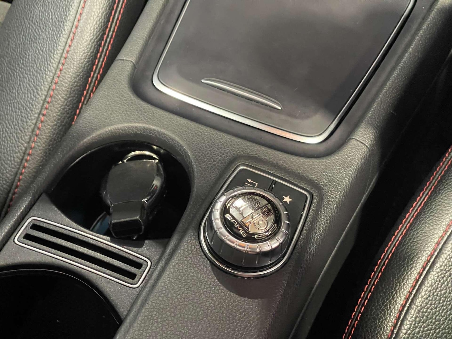 Used Mercedes-Benz A-Class 2016 for sale - 76935922: Photo 34