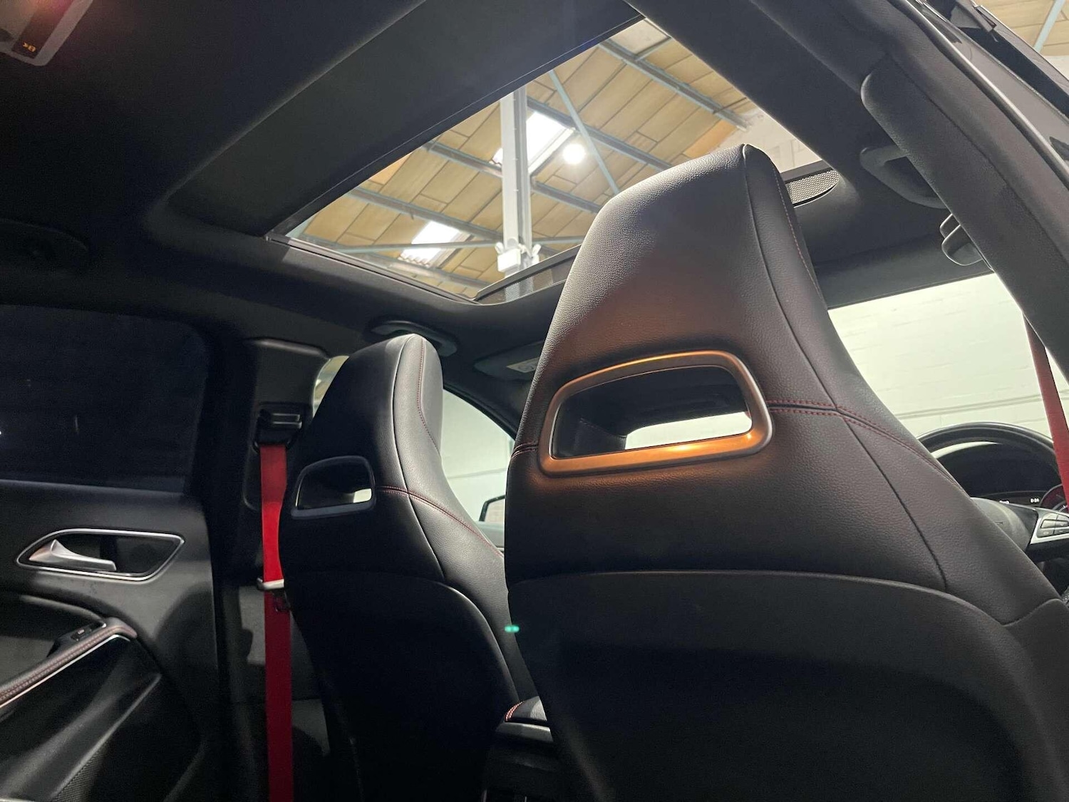 Used Mercedes-Benz A-Class 2016 for sale - 76935922: Photo 41