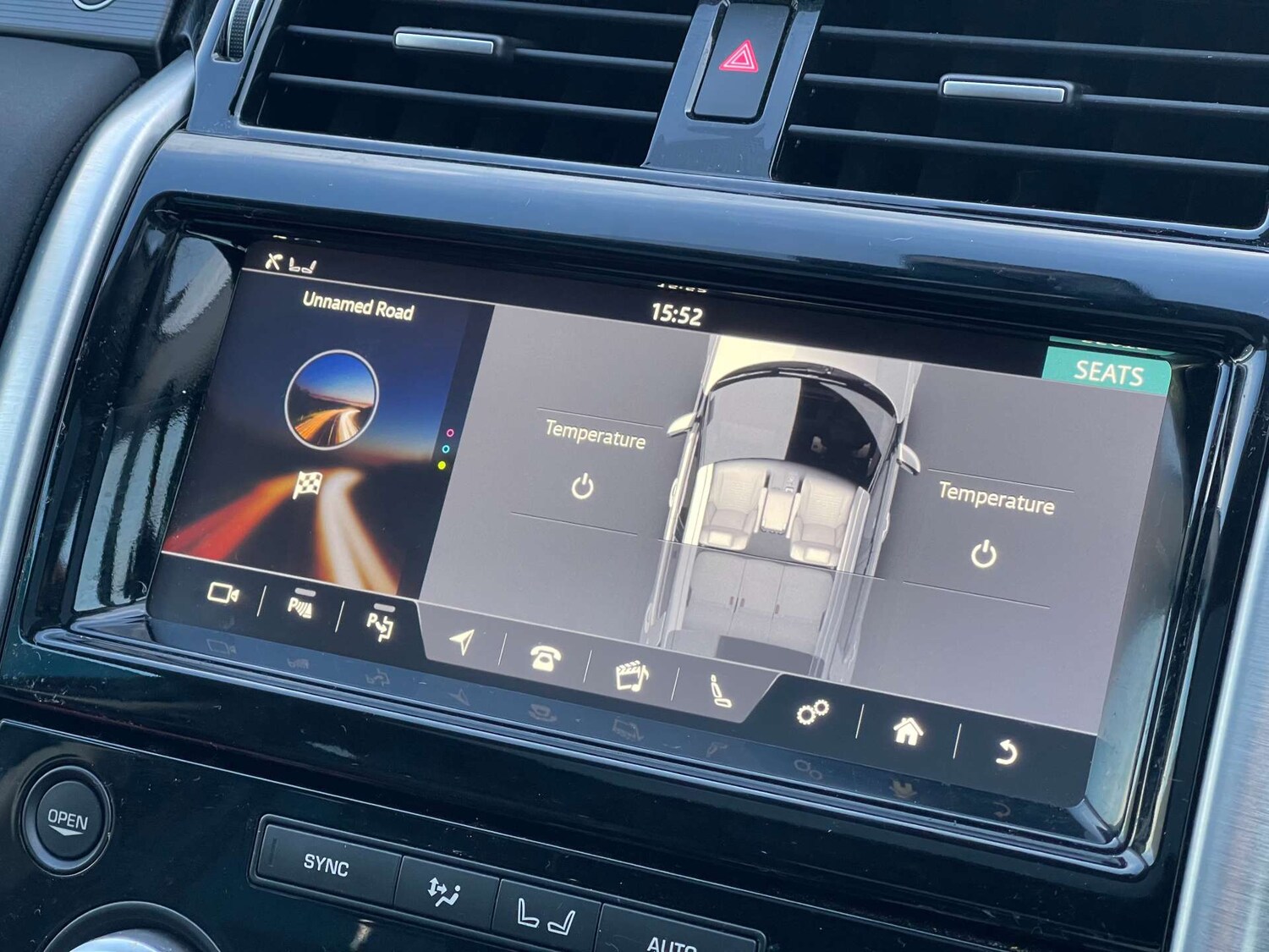 Used Land Rover Discovery 2018 for sale - 77493698: Photo 31