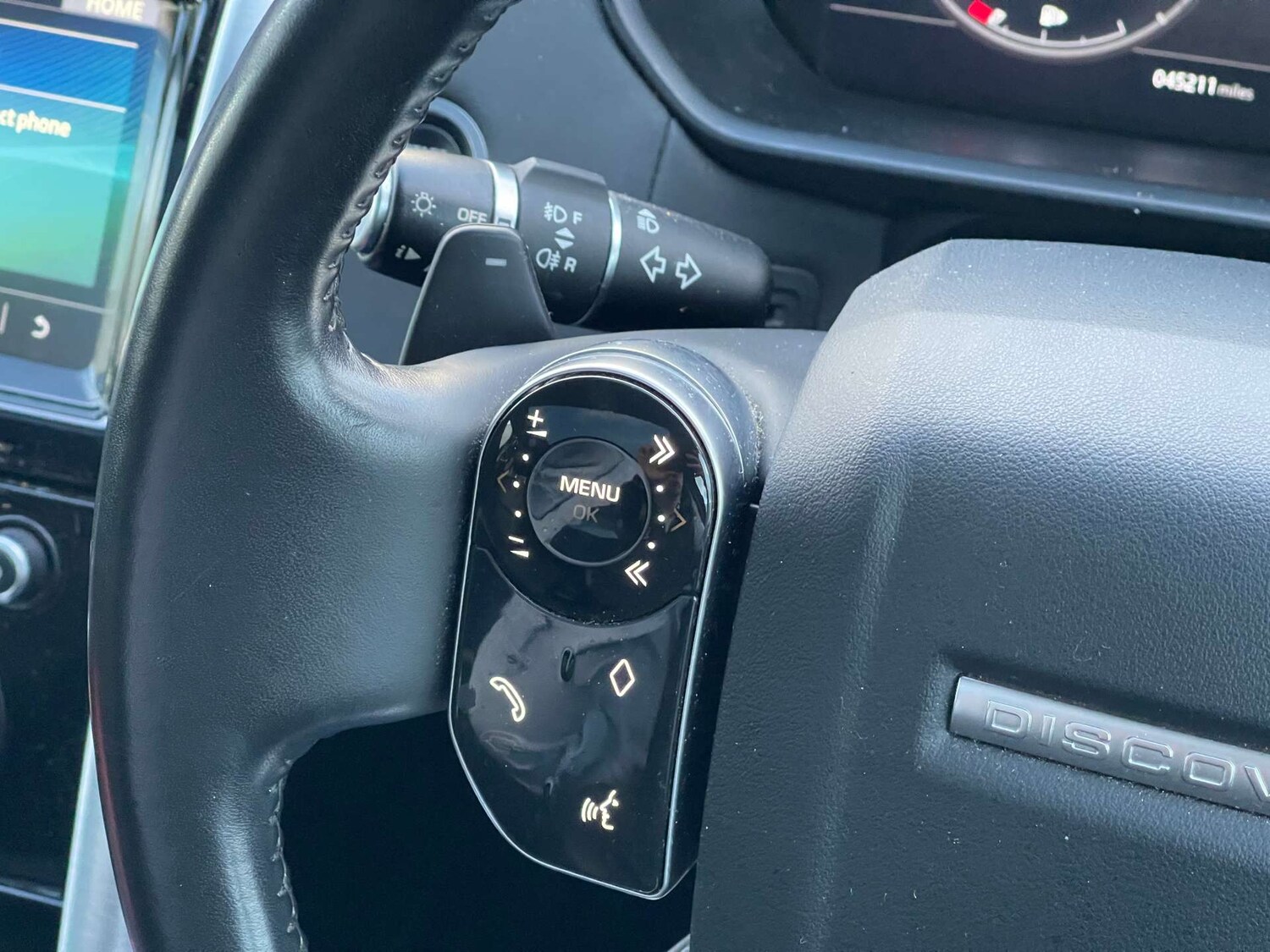 Used Land Rover Discovery 2018 for sale - 77493698: Photo 39