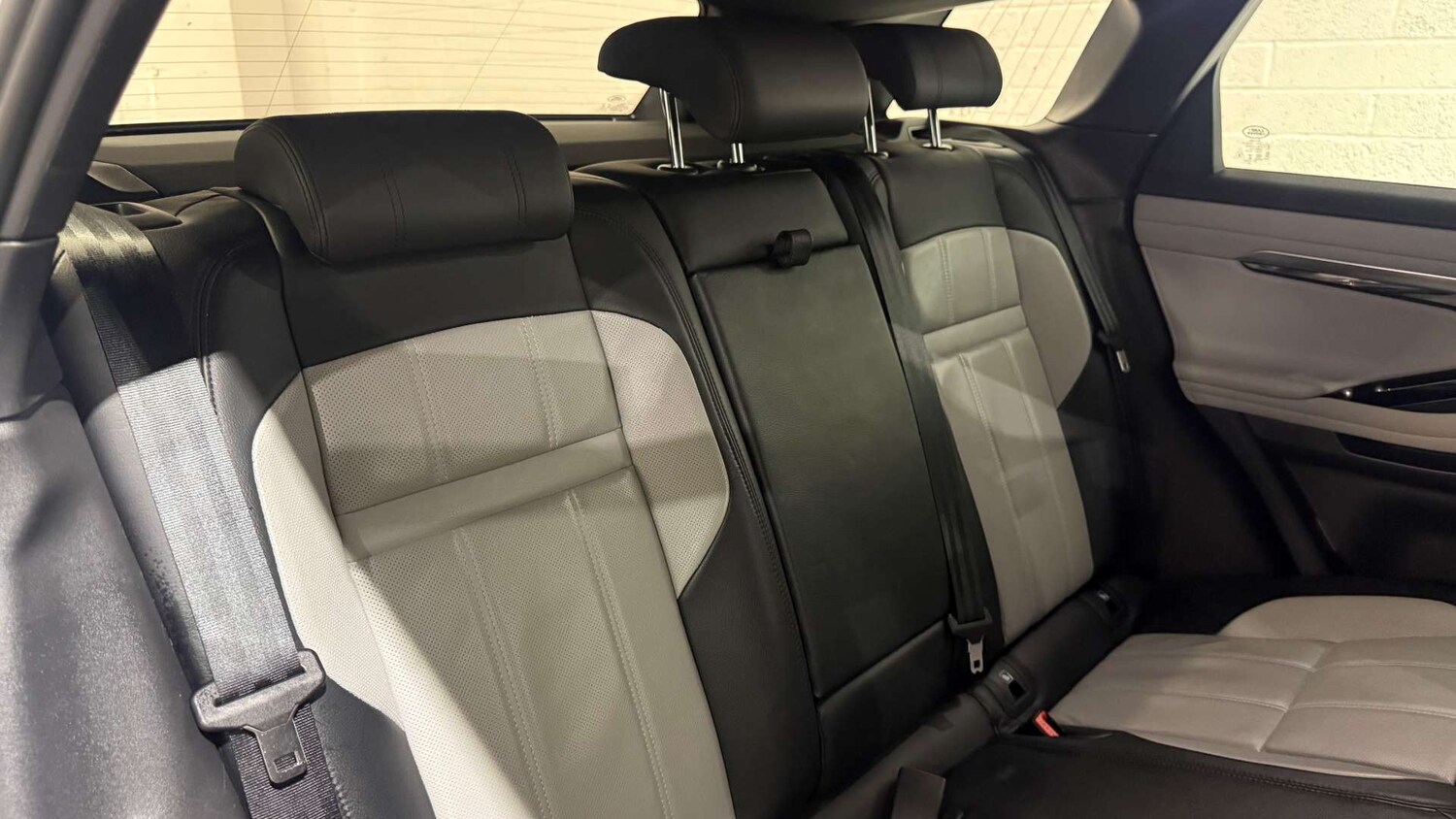 Used Land Rover Range Rover Evoque 2021 for sale - 77493696: Photo 49