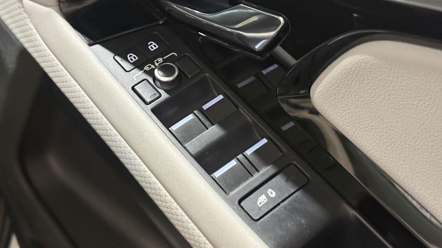 Used Land Rover Range Rover Evoque 2021 for sale - 77493696: Photo 57