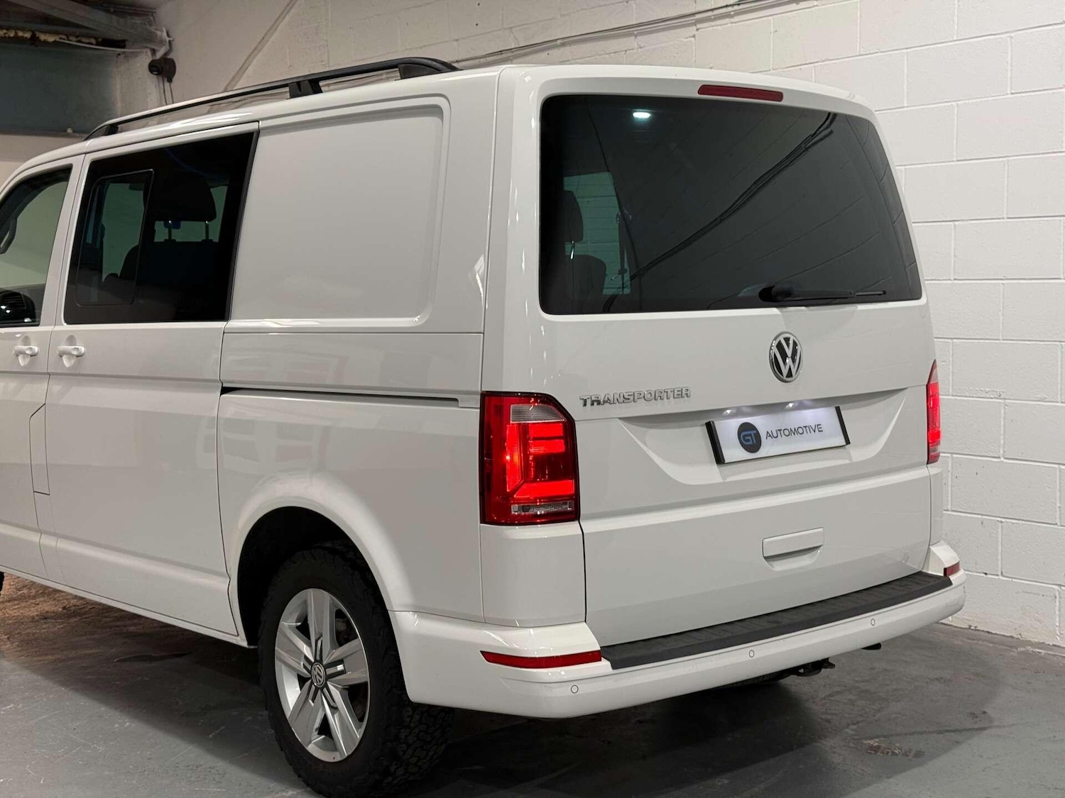Used Volkswagen Transporter 2019 for sale - 76935880: Photo 15