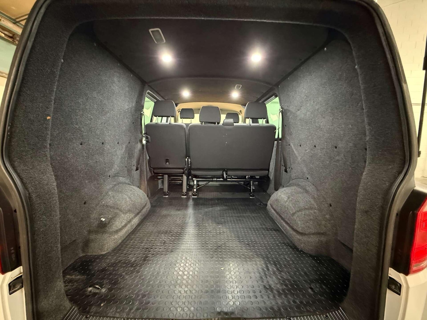 Used Volkswagen Transporter 2019 for sale - 76935880: Photo 58