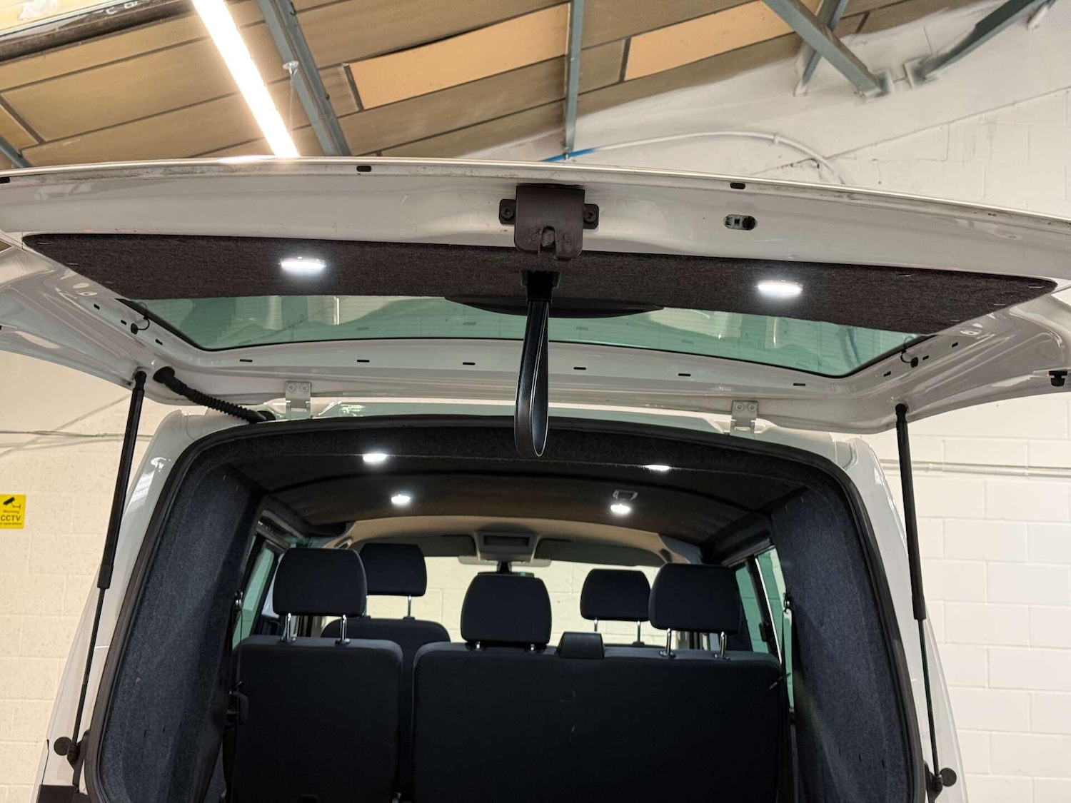 Used Volkswagen Transporter 2019 for sale - 76935880: Photo 59