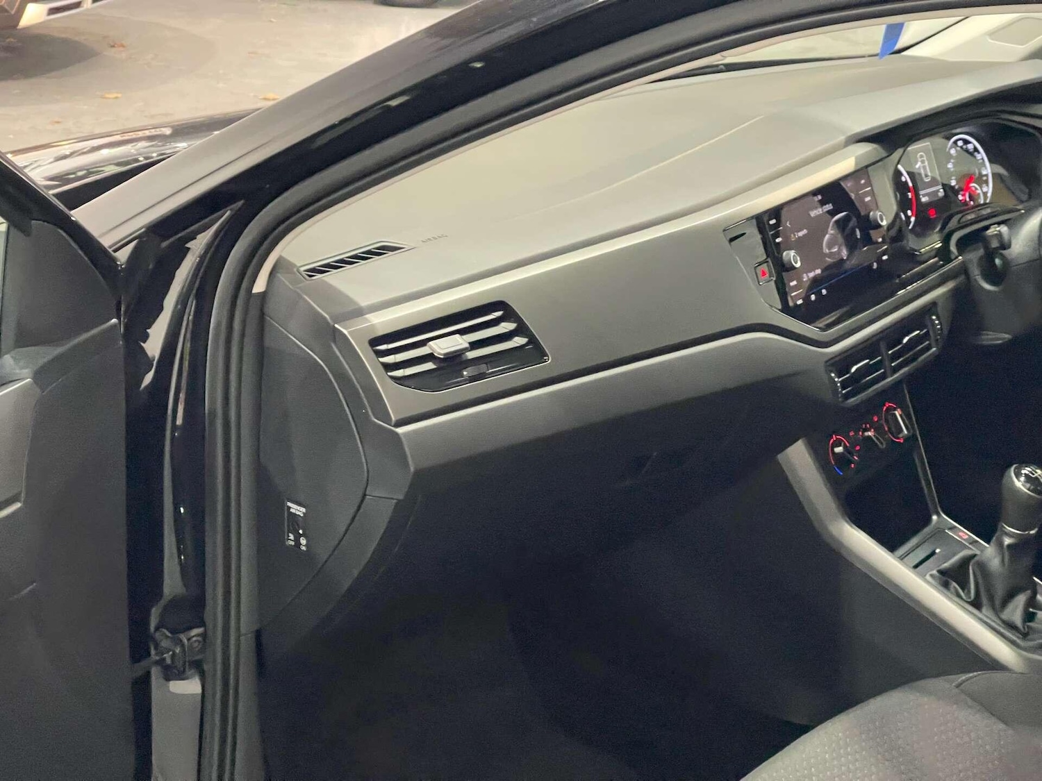 Used Volkswagen Polo 2018 for sale - 76936237: Photo 39