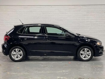 Used Volkswagen Polo 2018 for sale - 76936237: Photo