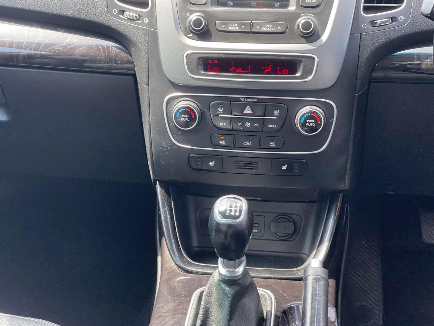 Used Kia Sorento 2014 for sale - 76936549: Photo 12