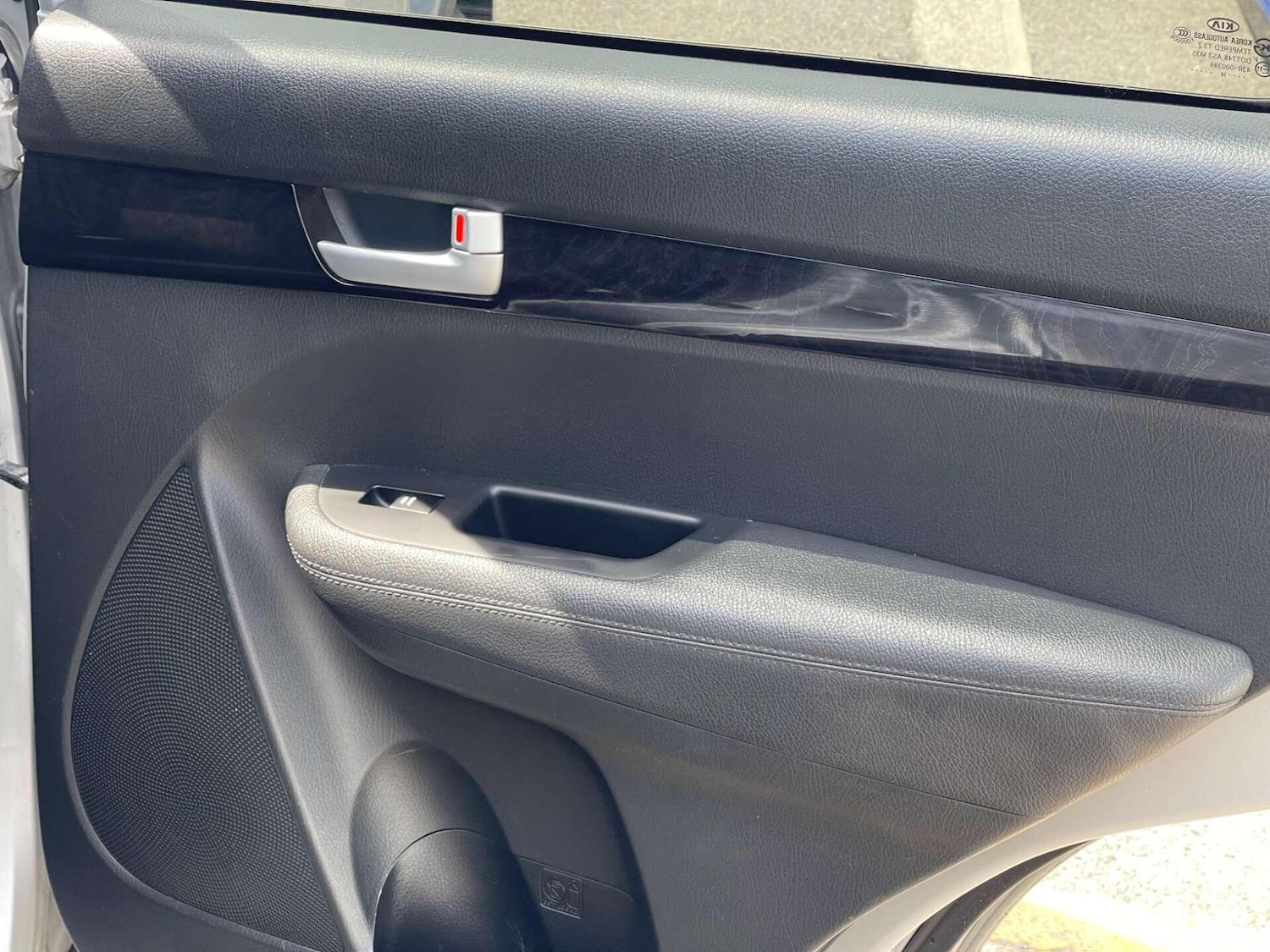 Used Kia Sorento 2014 for sale - 76936549: Photo 52