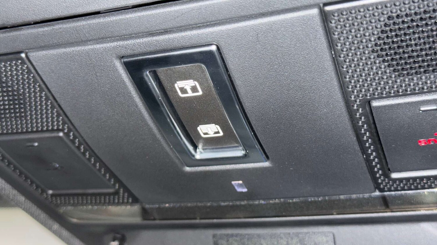 Used Land Rover Range Rover Evoque 2018 for sale - 77493693: Photo 44