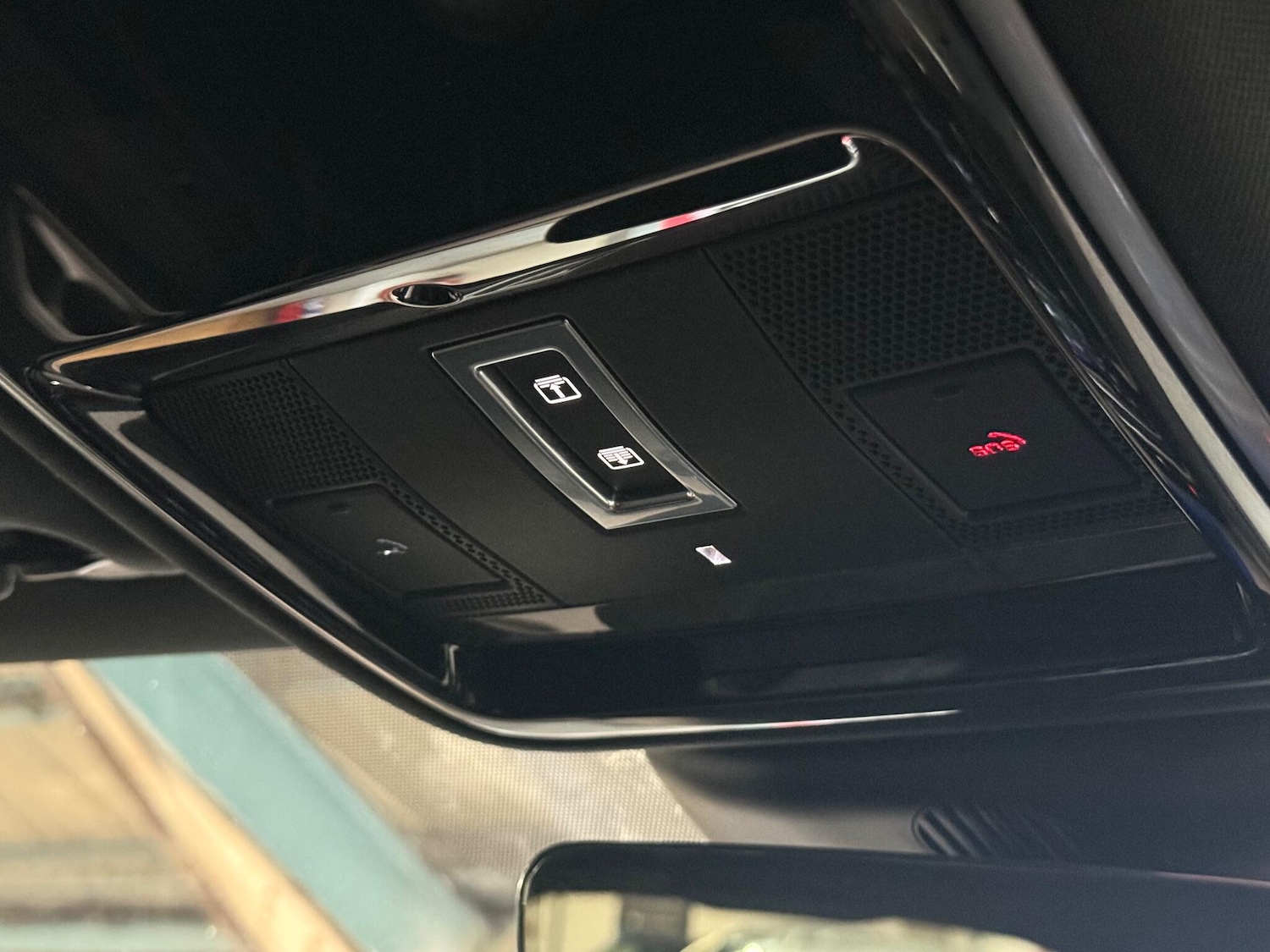 Used Land Rover Range Rover Velar 2018 for sale - 76295771: Photo 11