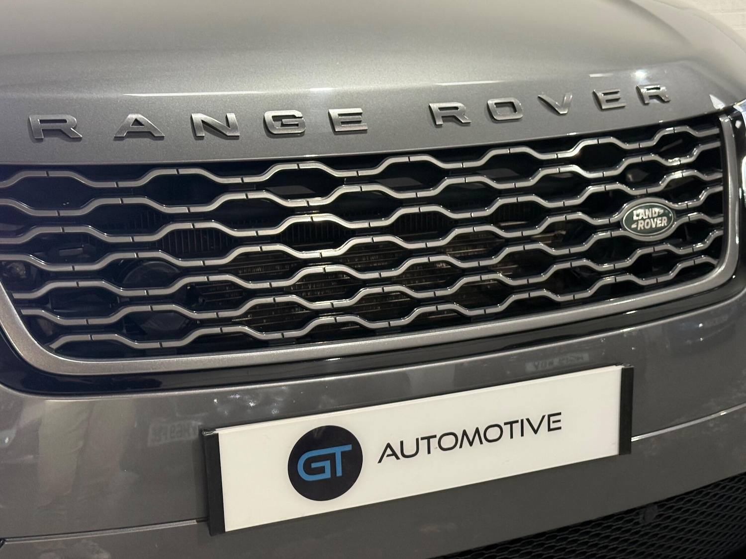 Used Land Rover Range Rover Velar 2018 for sale - 76295771: Photo 31