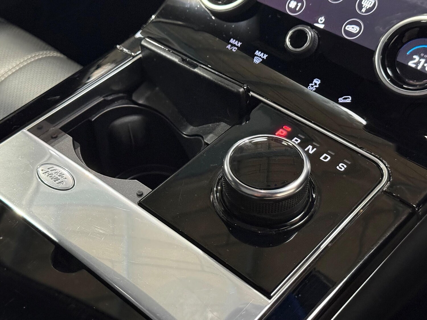 Used Land Rover Range Rover Velar 2018 for sale - 76295771: Photo 46