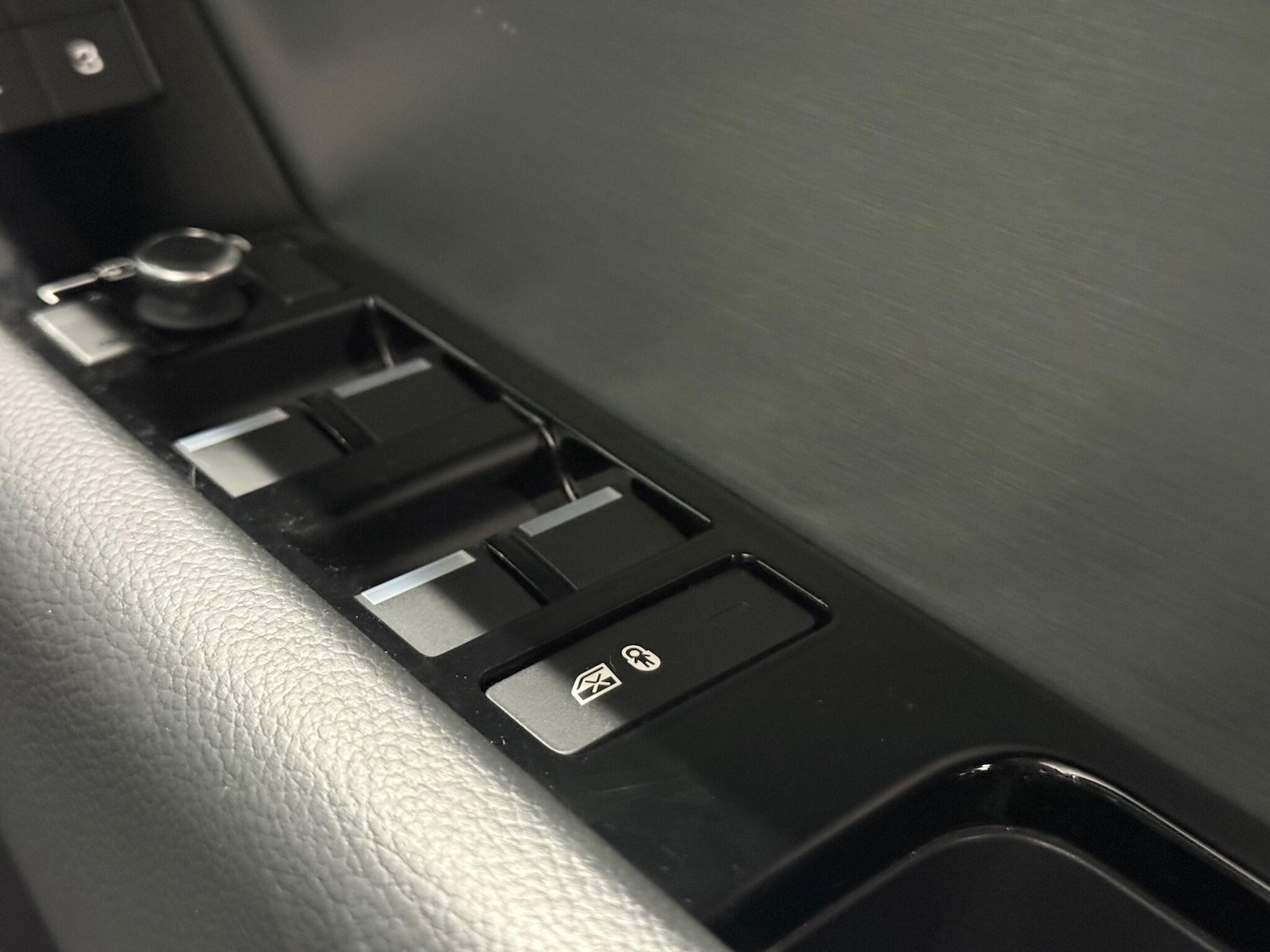 Used Land Rover Range Rover Velar 2018 for sale - 76295771: Photo 51