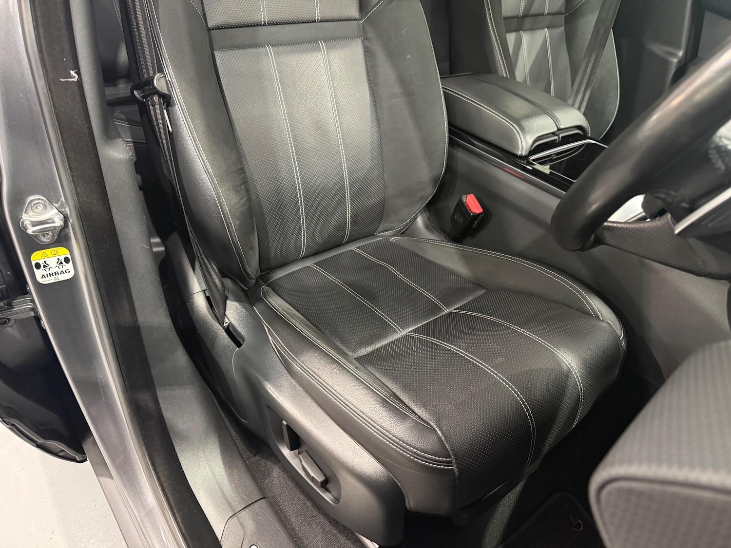 Used Land Rover Range Rover Velar 2018 for sale - 76295771: Photo 57