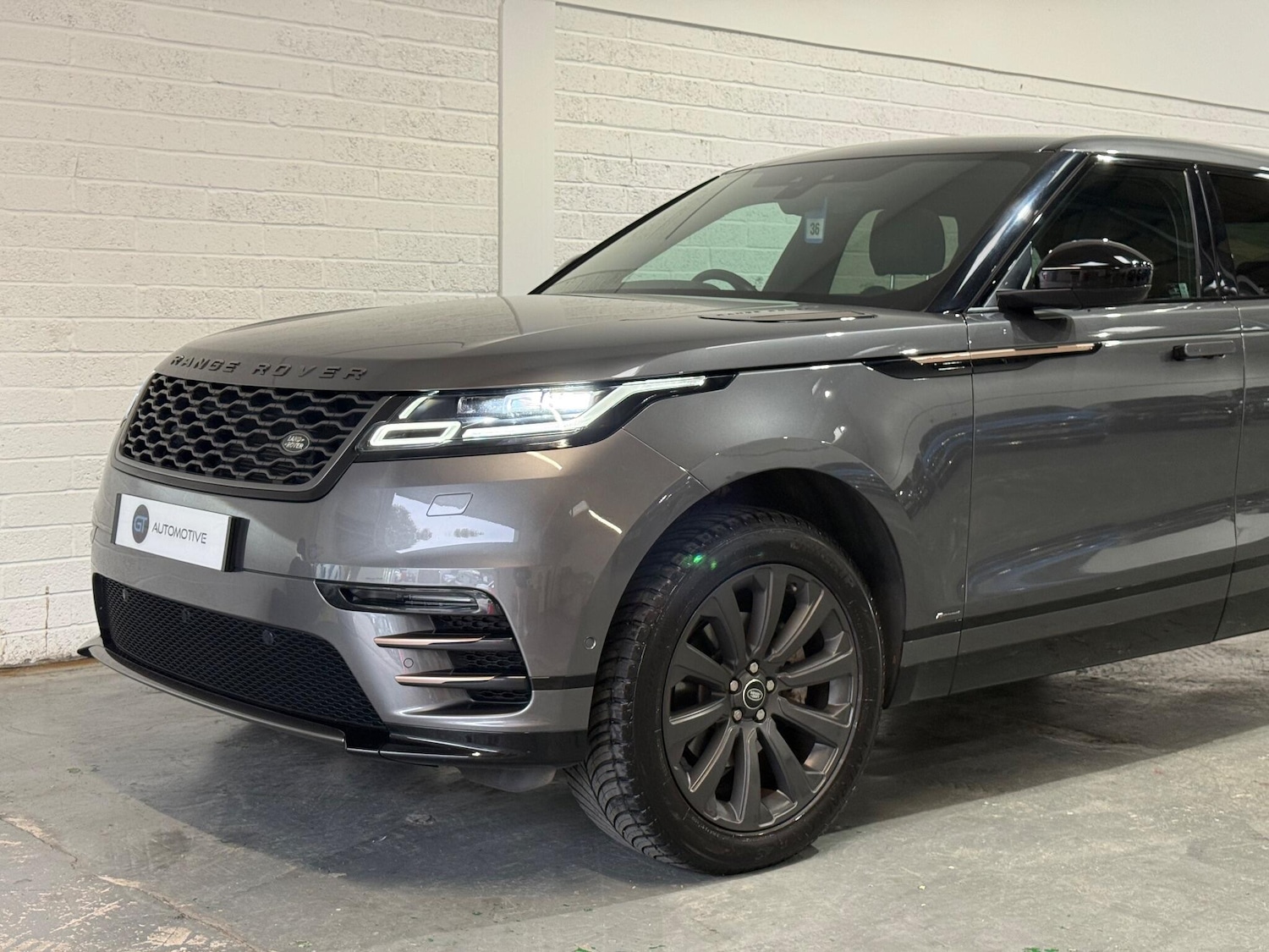 Used Land Rover Range Rover Velar 2018 for sale - 76295771: Photo 7