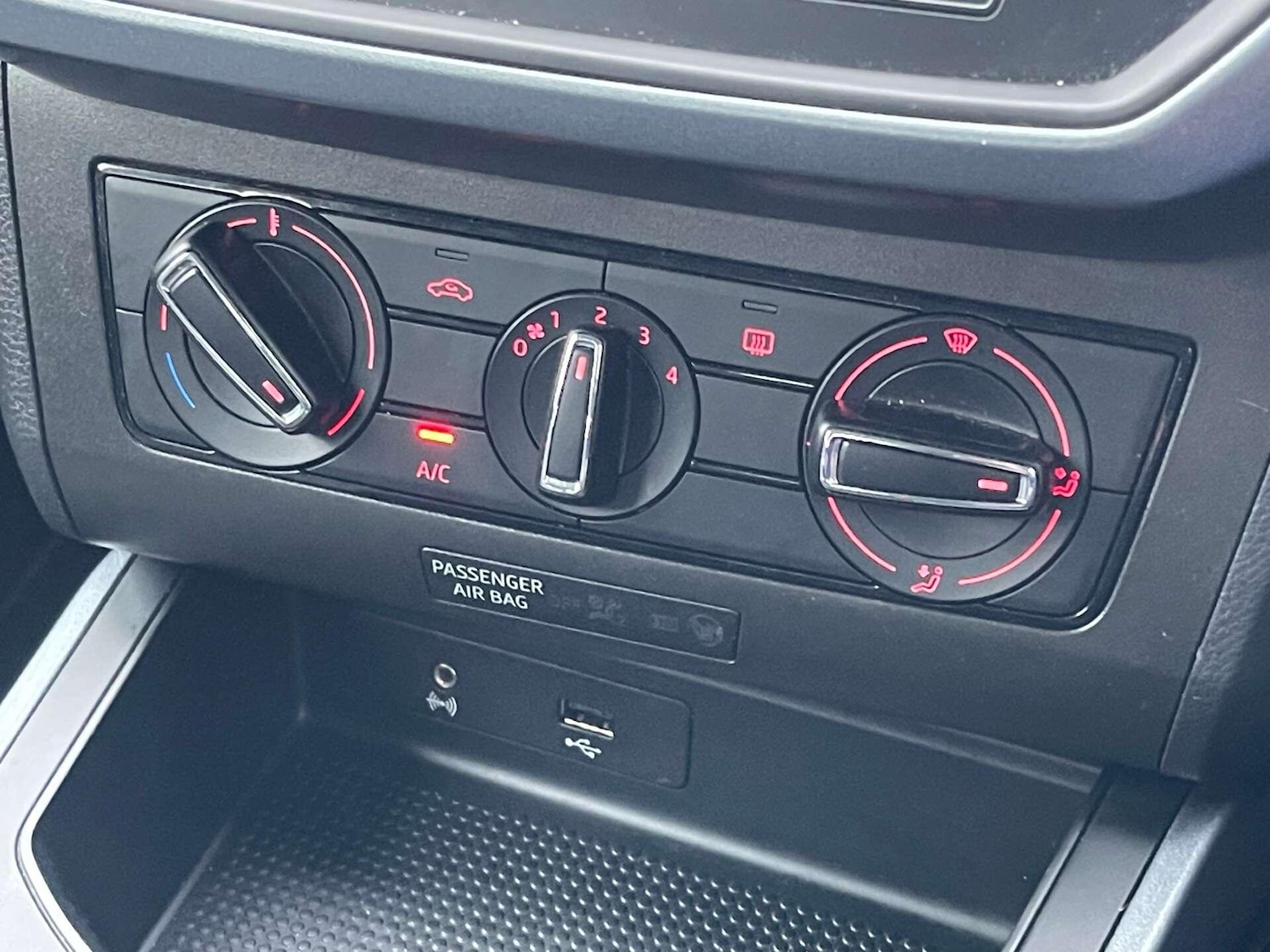 Used SEAT Arona 2018 for sale - 76936490: Photo 28