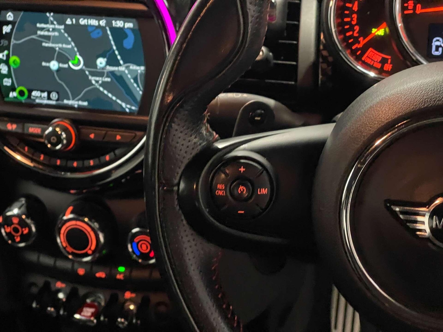 Used MINI Hatch 2018 for sale - 76936558: Photo 19