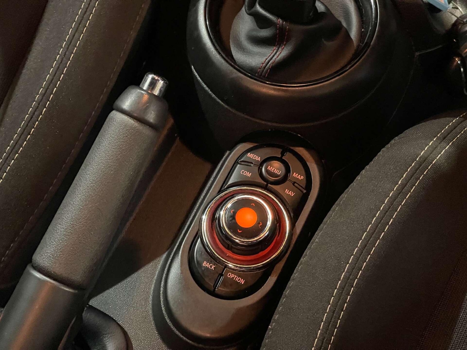 Used MINI Hatch 2018 for sale - 76936558: Photo 20