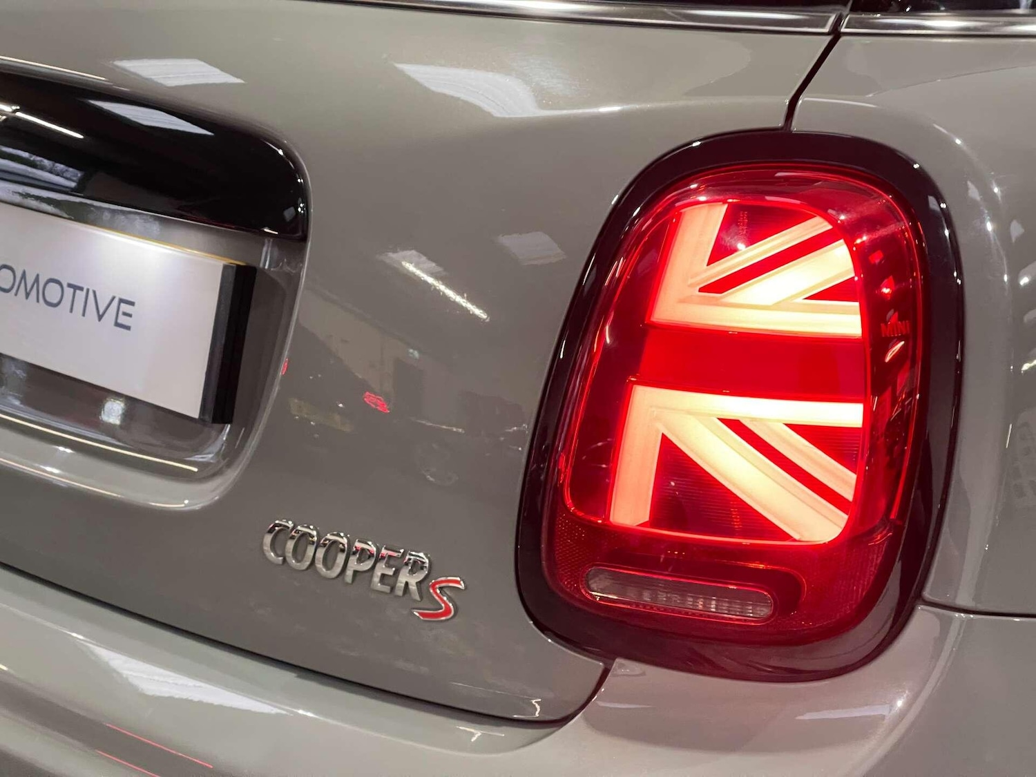 Used MINI Hatch 2018 for sale - 76936558: Photo 48