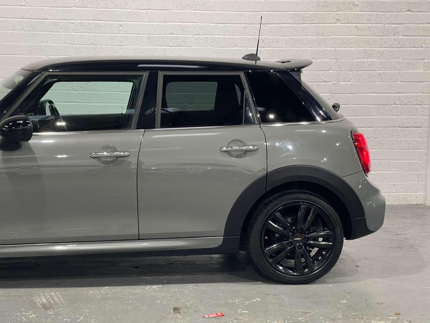 Used MINI Hatch 2018 for sale - 76936558: Photo 52