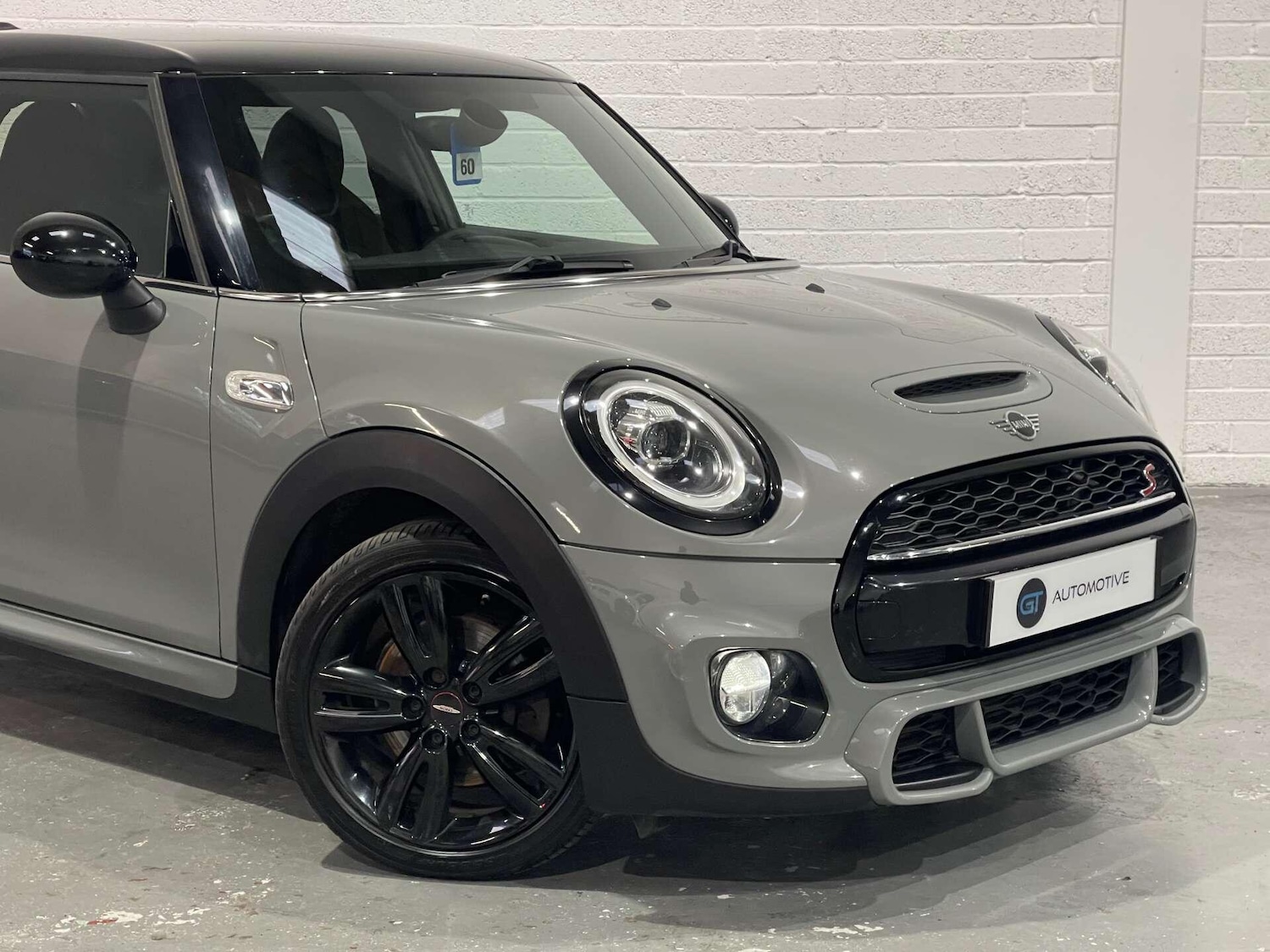 Used MINI Hatch 2018 for sale - 76936558: Photo 60