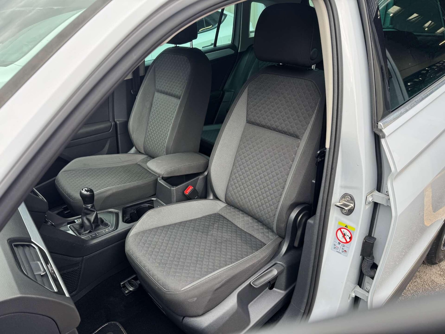 Used Volkswagen Tiguan 2018 for sale - 76936094: Photo 22