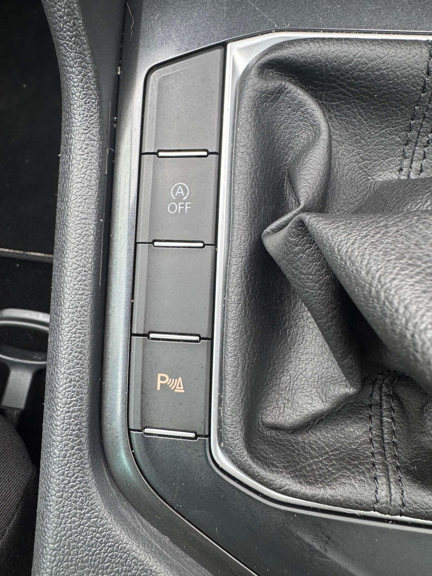 Used Volkswagen Tiguan 2018 for sale - 76936094: Photo 32