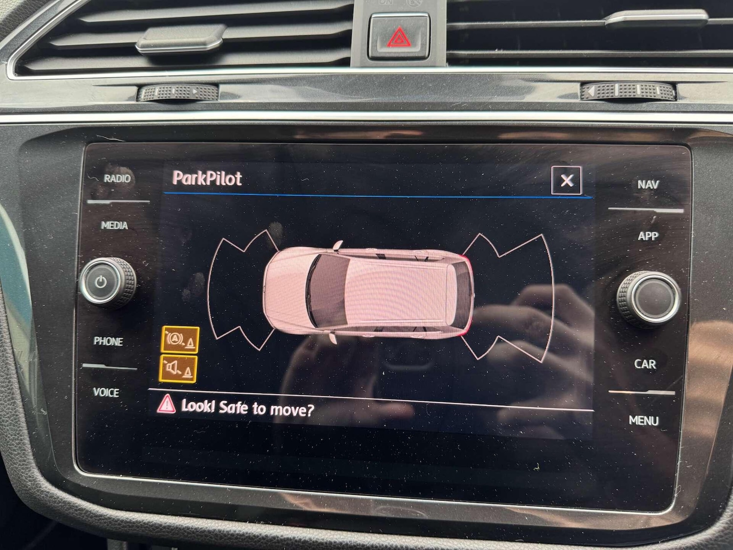 Used Volkswagen Tiguan 2018 for sale - 76936094: Photo 36