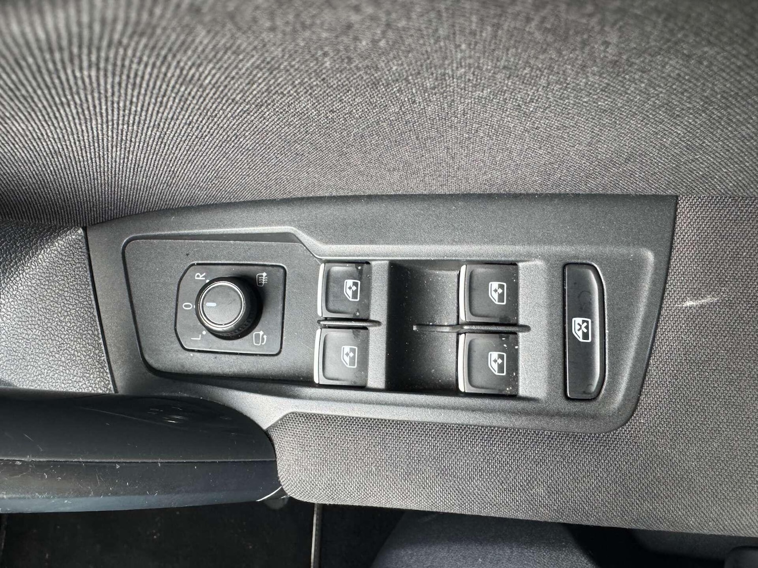 Used Volkswagen Tiguan 2018 for sale - 76936094: Photo 43