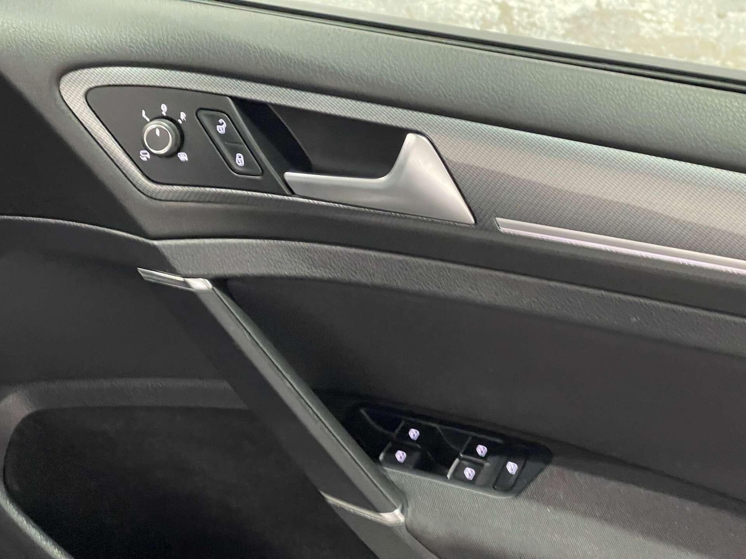 Used Volkswagen Golf 2018 for sale - 76935917: Photo 20