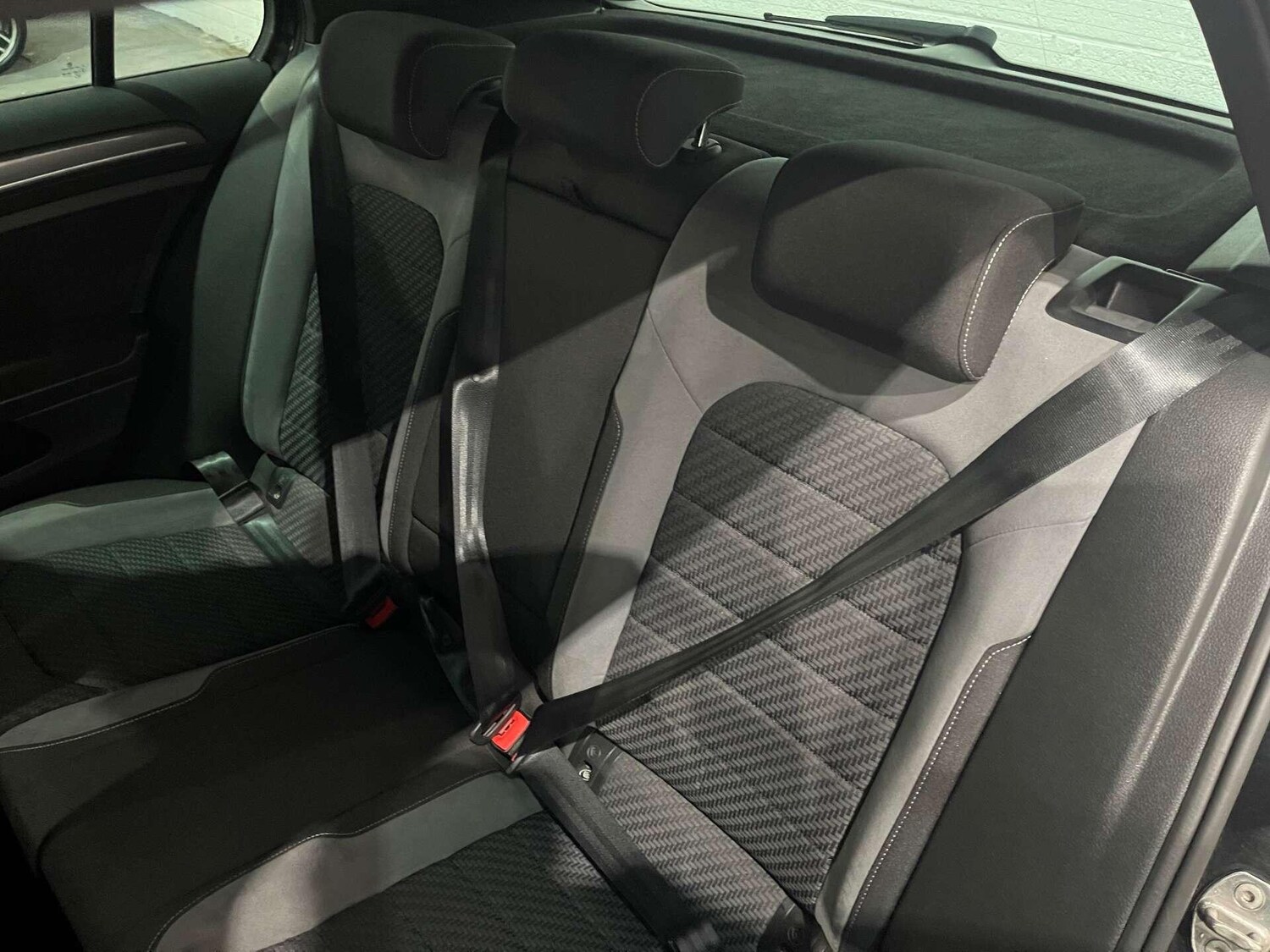 Used Volkswagen Golf 2018 for sale - 76935917: Photo 46