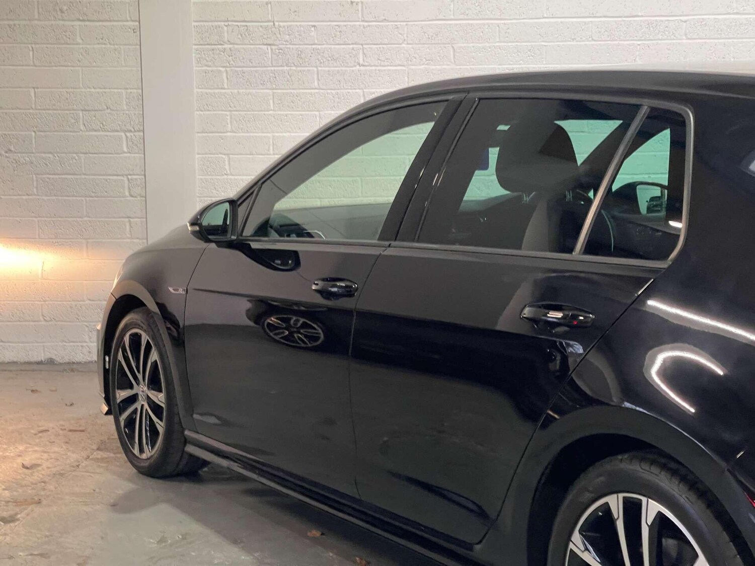 Used Volkswagen Golf 2018 for sale - 76935917: Photo 51