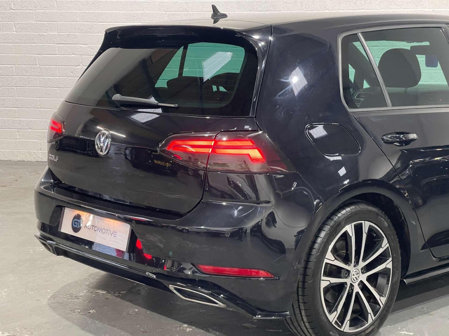 Used Volkswagen Golf 2018 for sale - 76935917: Photo 55