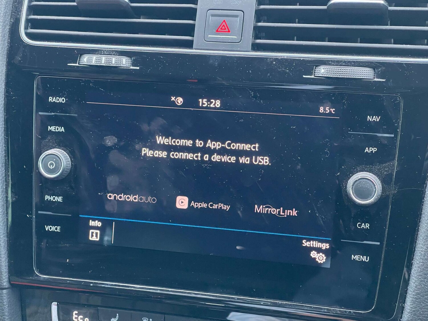 Used Volkswagen Golf 2018 for sale - 77493705: Photo 30