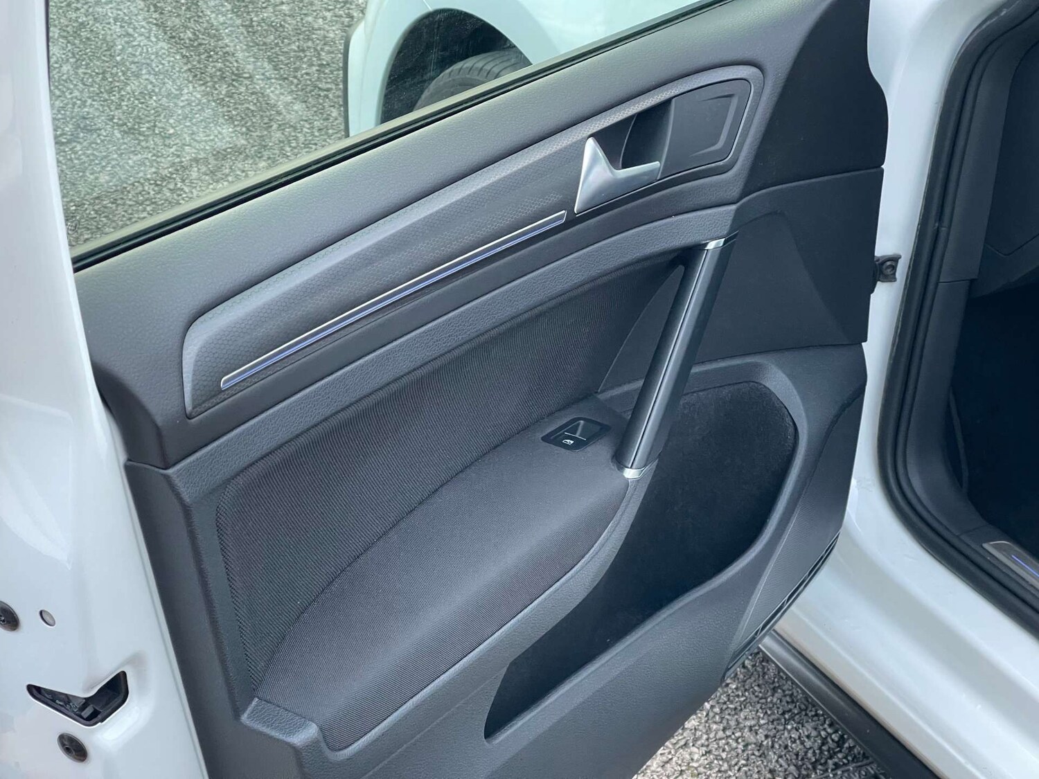 Used Volkswagen Golf 2018 for sale - 77493705: Photo 47