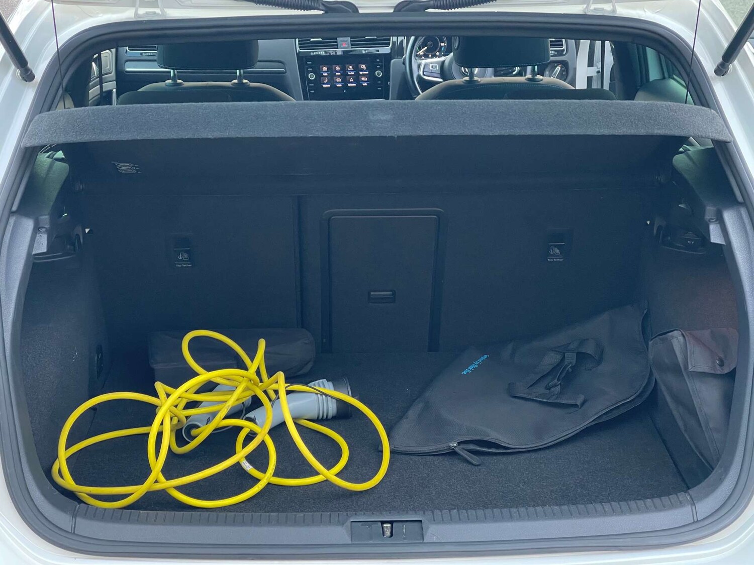 Used Volkswagen Golf 2018 for sale - 77493705: Photo 55