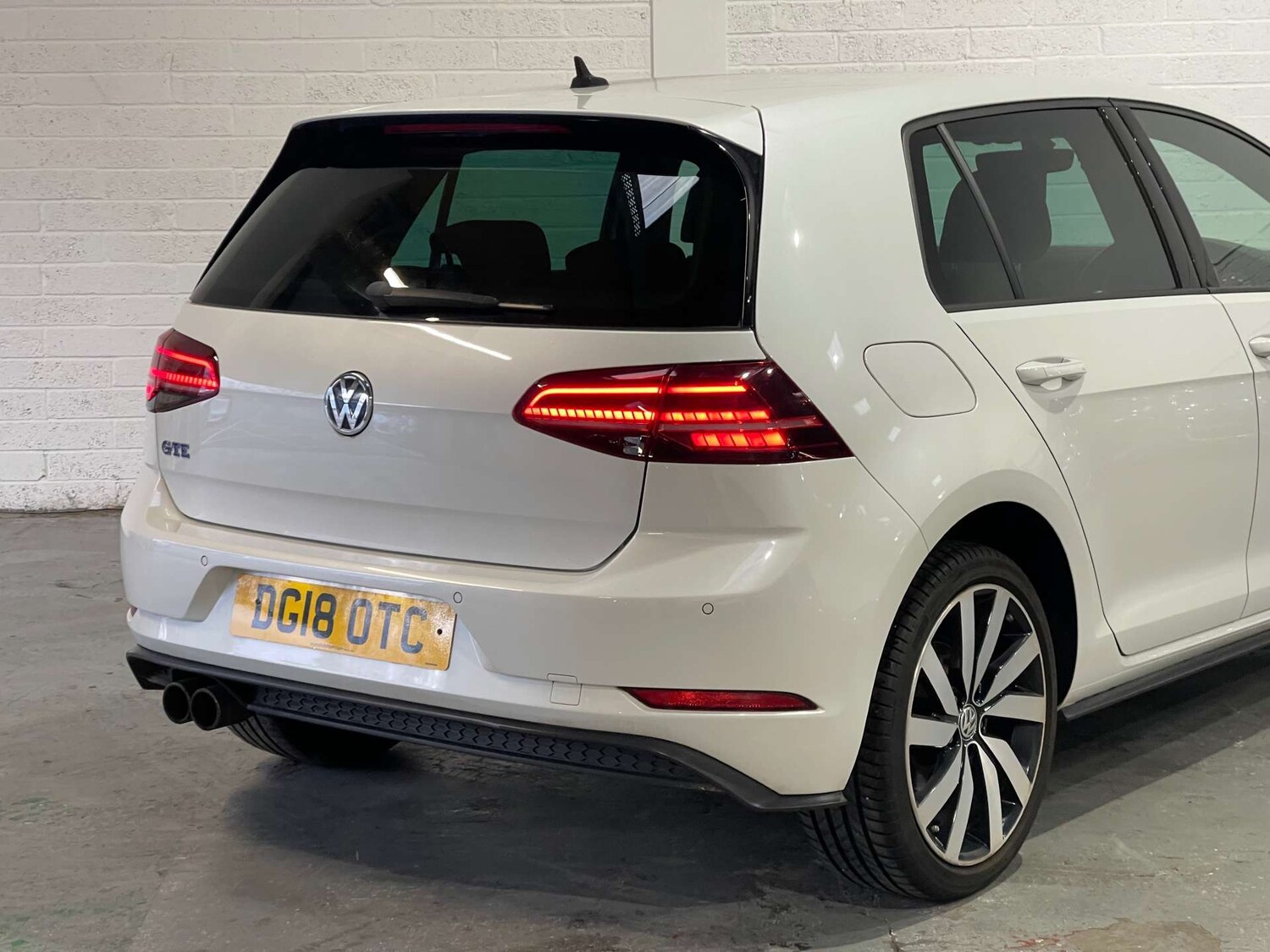 Used Volkswagen Golf 2018 for sale - 77493705: Photo 60
