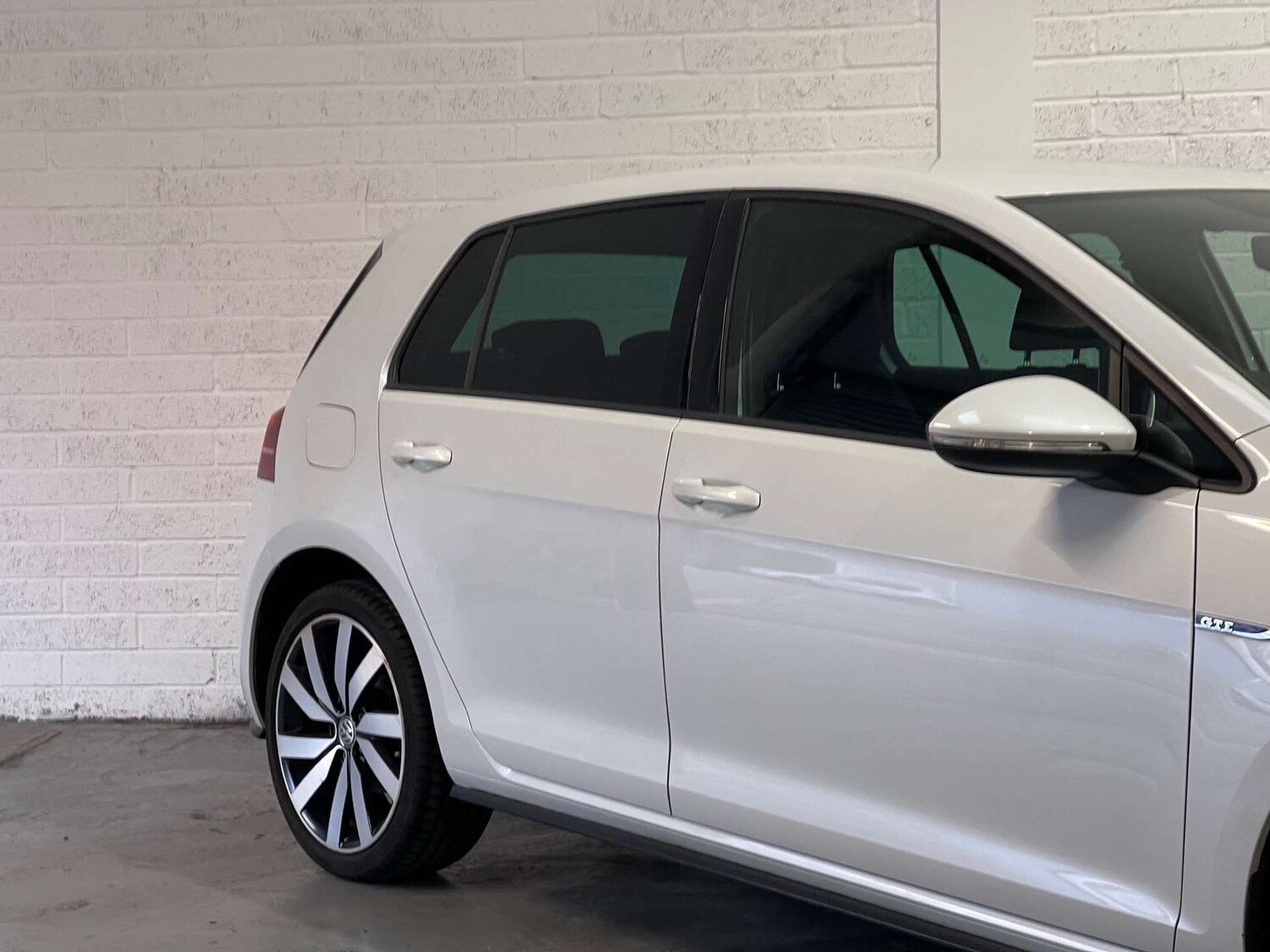 Used Volkswagen Golf 2018 for sale - 77493705: Photo 67
