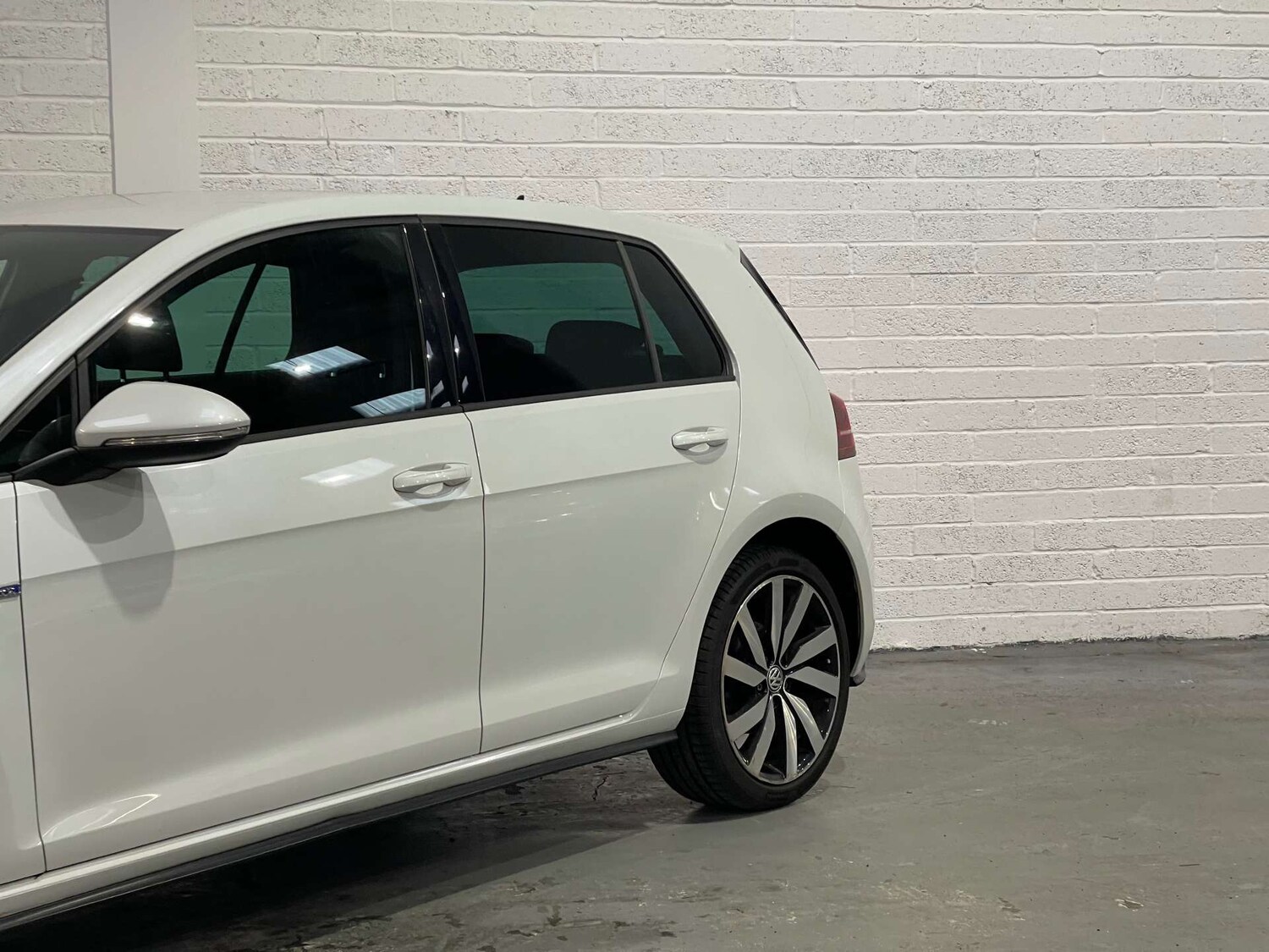 Used Volkswagen Golf 2018 for sale - 77493705: Photo 74