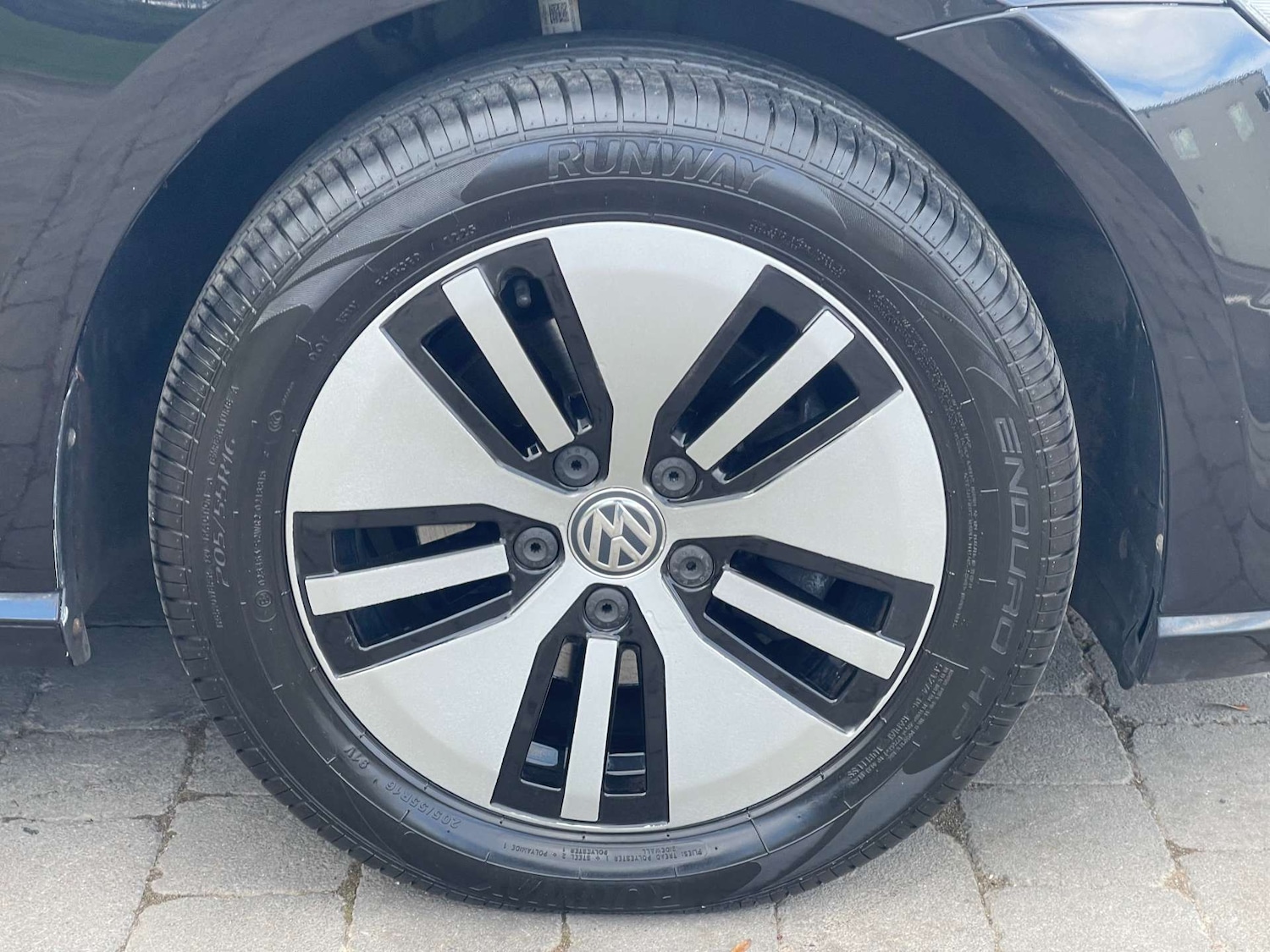 Used Volkswagen Golf 2019 for sale - 77581143: Photo 14