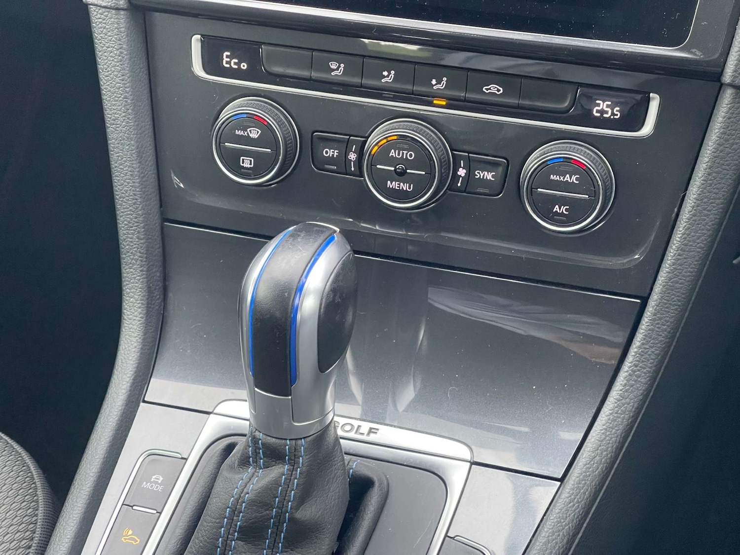 Used Volkswagen Golf 2019 for sale - 77581143: Photo 23