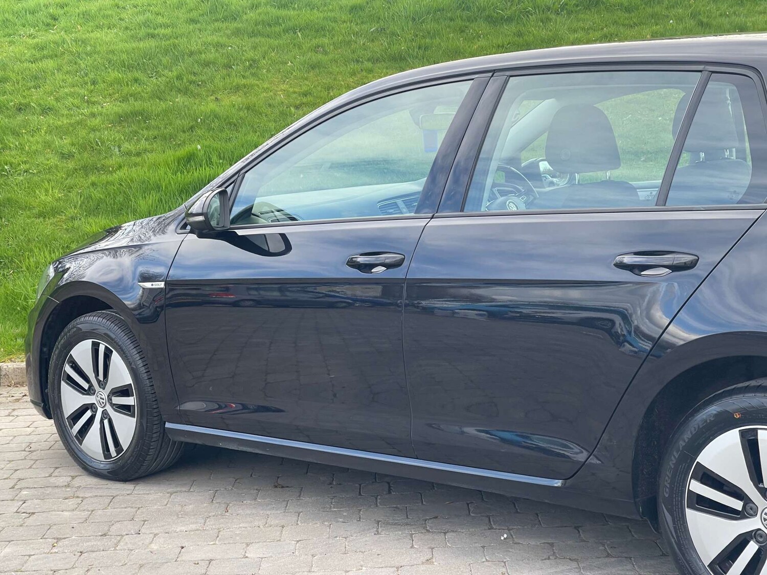 Used Volkswagen Golf 2019 for sale - 77581143: Photo 32