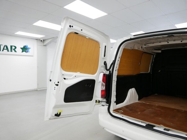 Used Vauxhall Combo 2021 for sale - 75631043: Photo 25