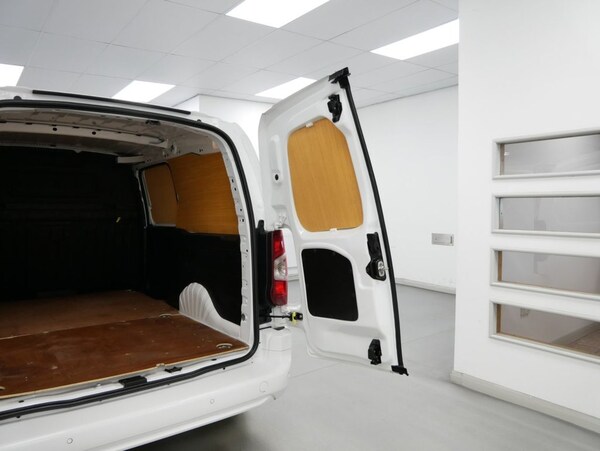 Used Vauxhall Combo 2021 for sale - 75631043: Photo 26